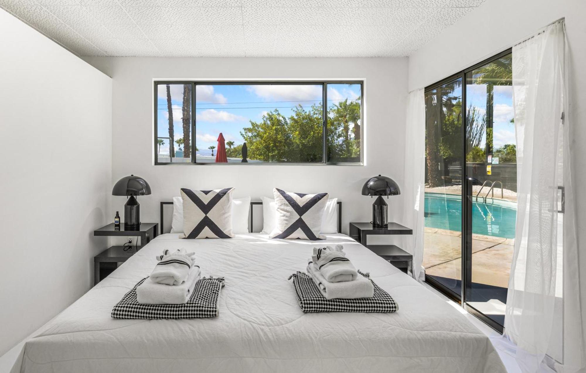 Former Steve Mcqueen'S Home Palm Springs Exteriör bild
