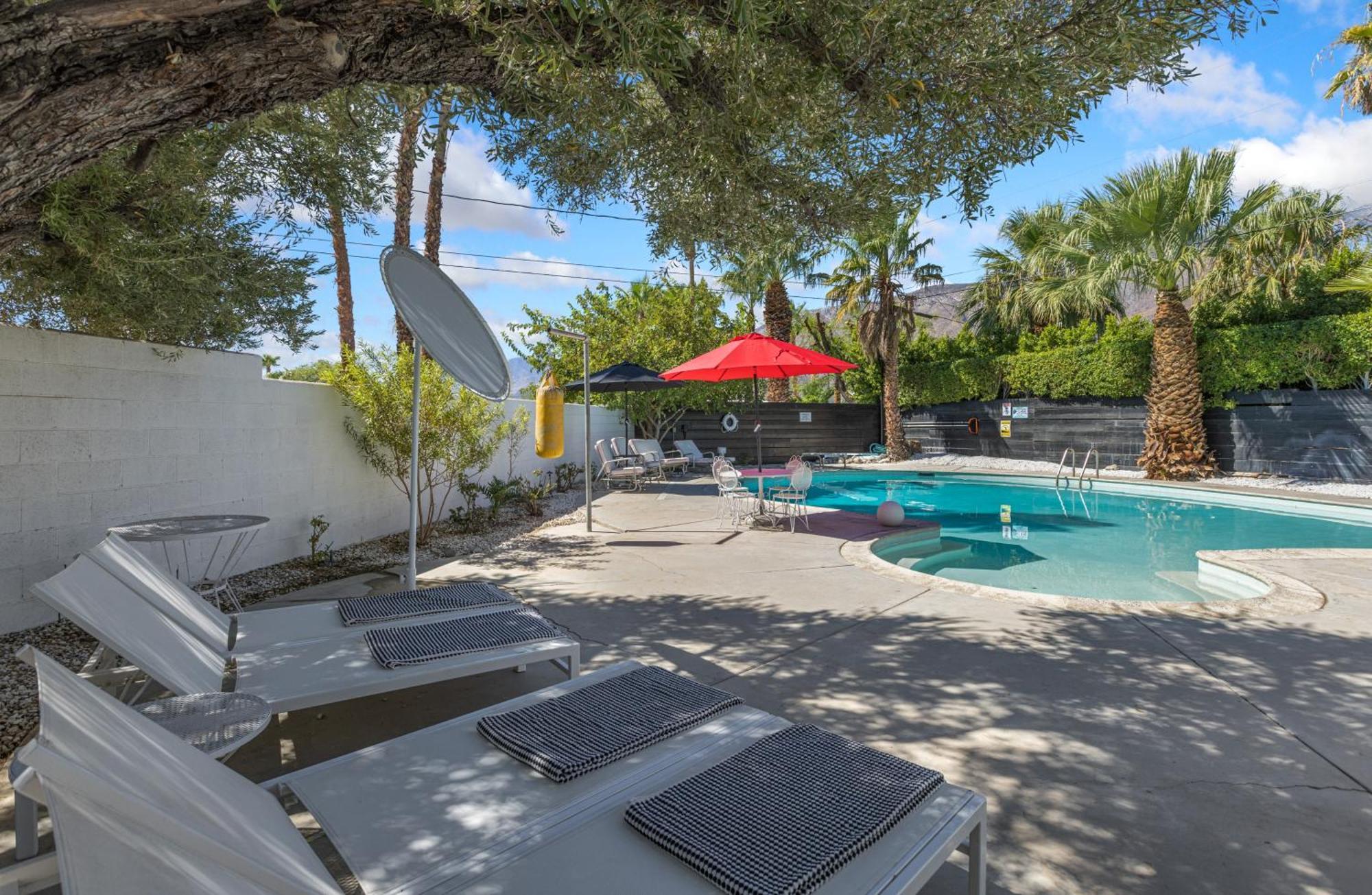 Former Steve Mcqueen'S Home Palm Springs Exteriör bild